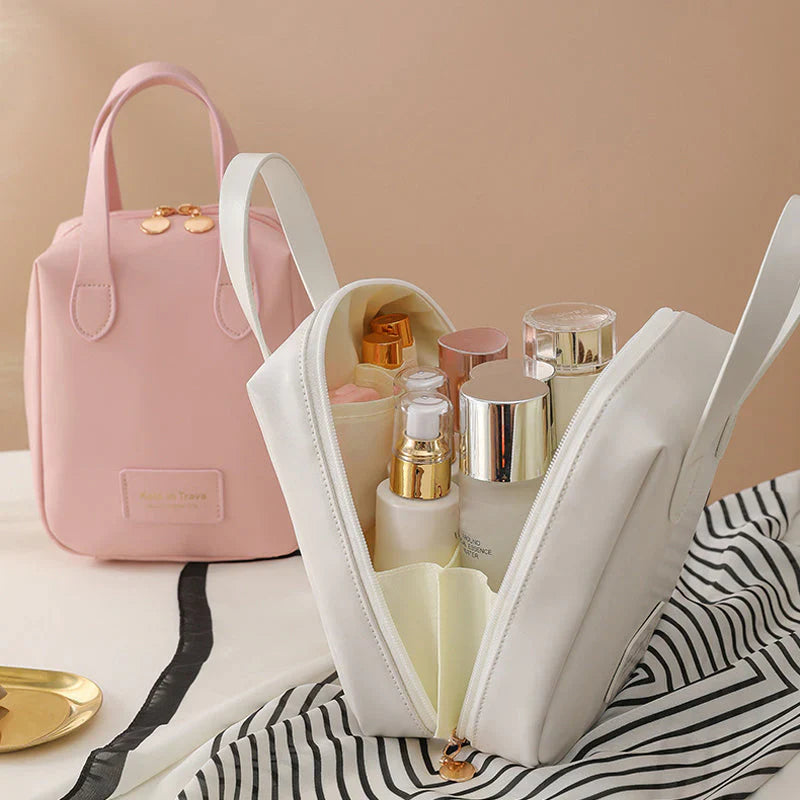 Renske - Stylish Compact Makeup Bag