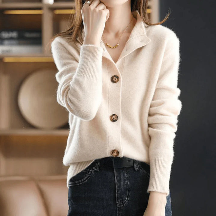 Emily - Luxurious Cashmere Knit Cardigan