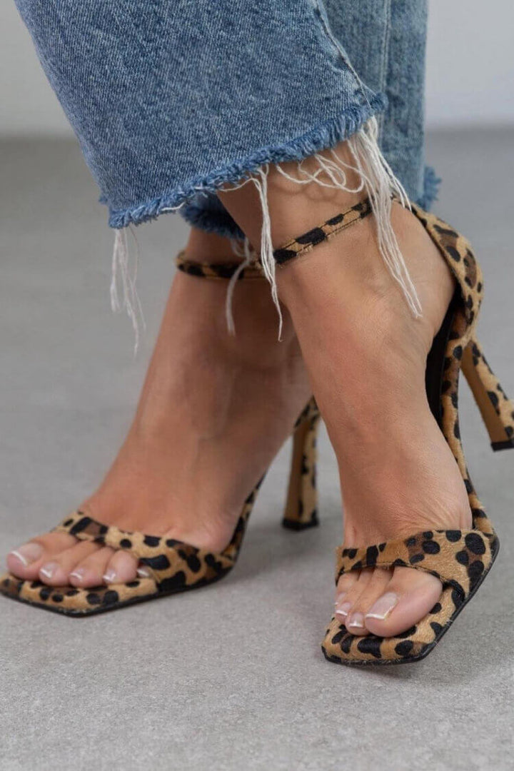 Giana™ | High-heeled sandals with animal print