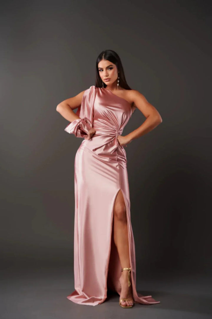 Amelia - Slim Fit Evening Dress