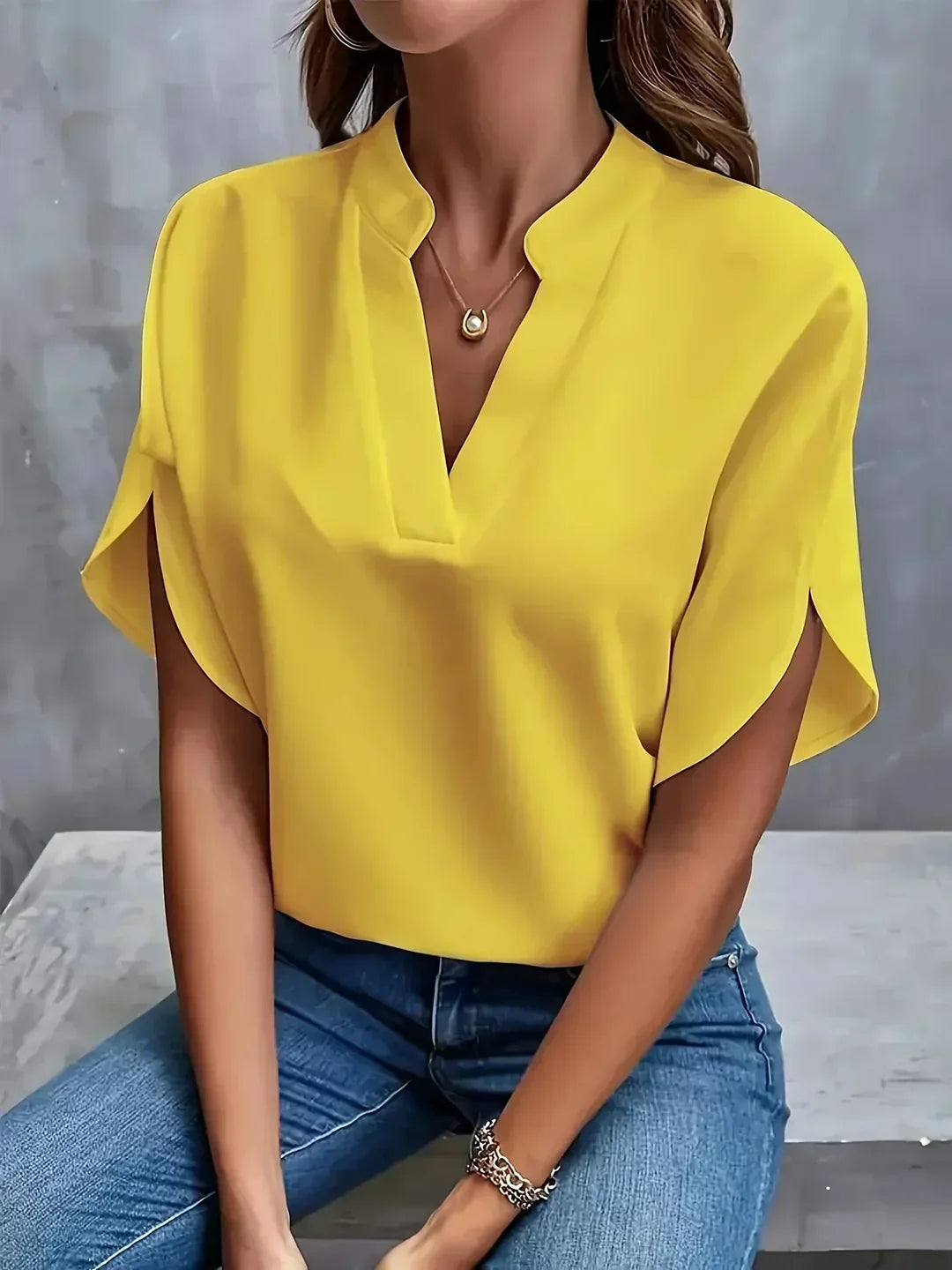 Maya - Elegant V-Neck Blouse