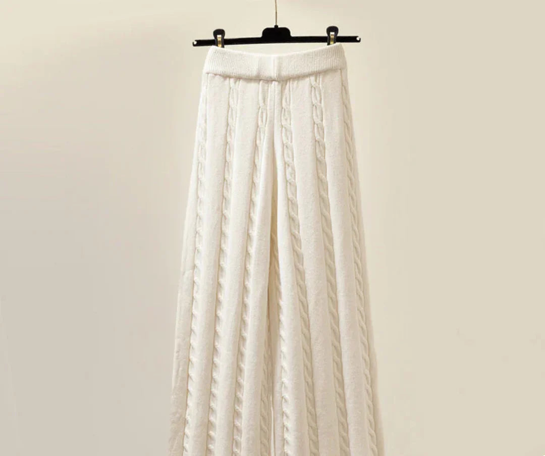 Kayla - Cozy Knit Set