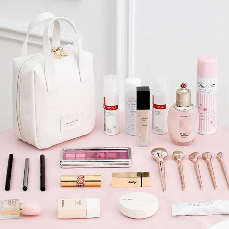 Renske - Stylish Compact Makeup Bag