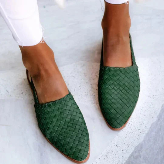 Lyn - Artisan Crafted Flat Sandals