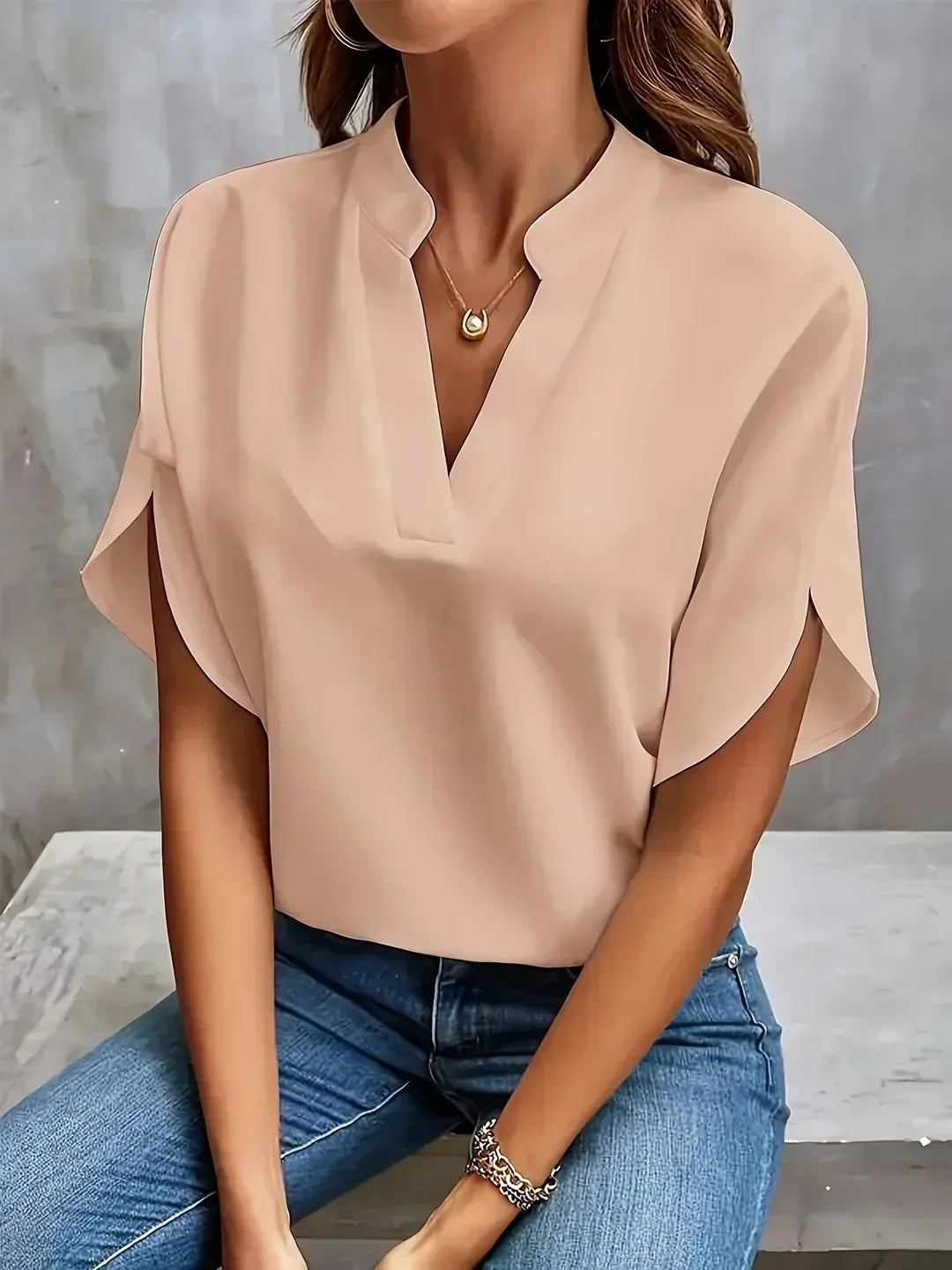 Anna- Elegant V-Neck Blouse