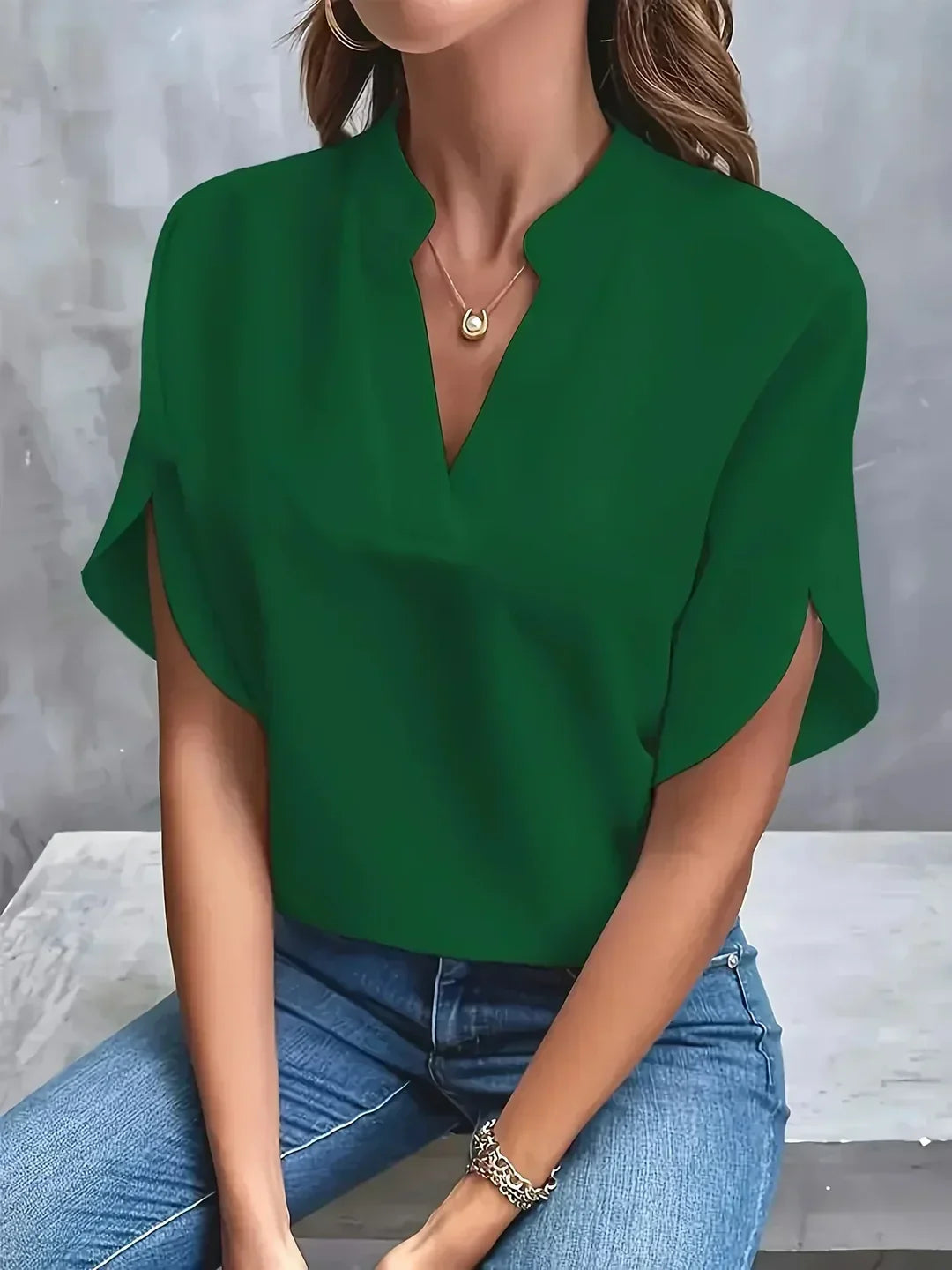 Anna- Elegant V-Neck Blouse